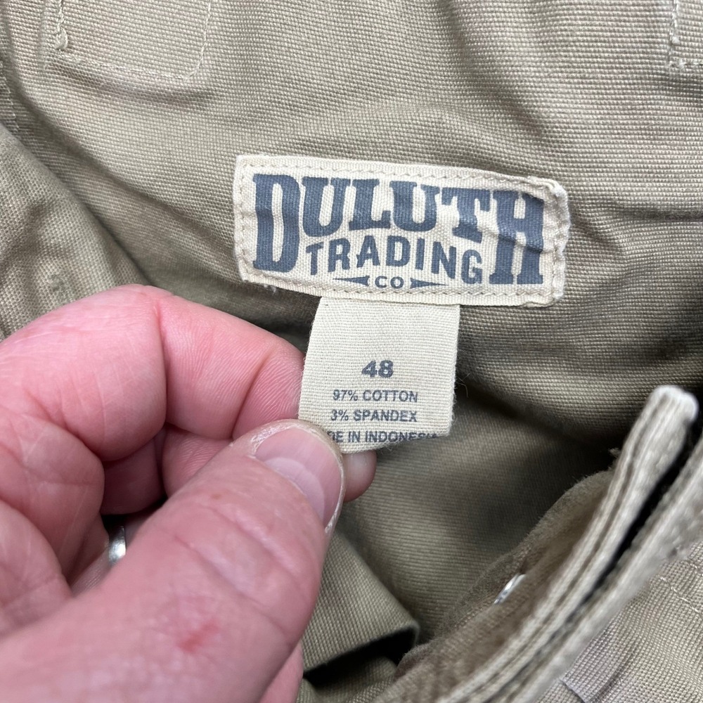 Duluth Trading Co Mens Flex Fire Hose Cargo Shorts Tan‎ 48 Canvas Workwear - Picture 4 of 10